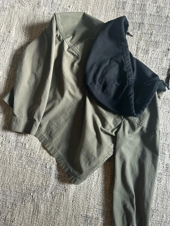 Vans Olive Green Jacket with Black Hood - Picture 4 of 4